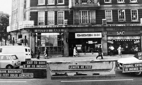 How to Rob a Bank (Part 2, Channel&nbsp;4)